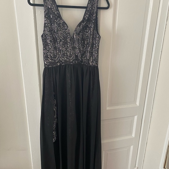 Black and silver floor length dress. - Picture 2 of 2